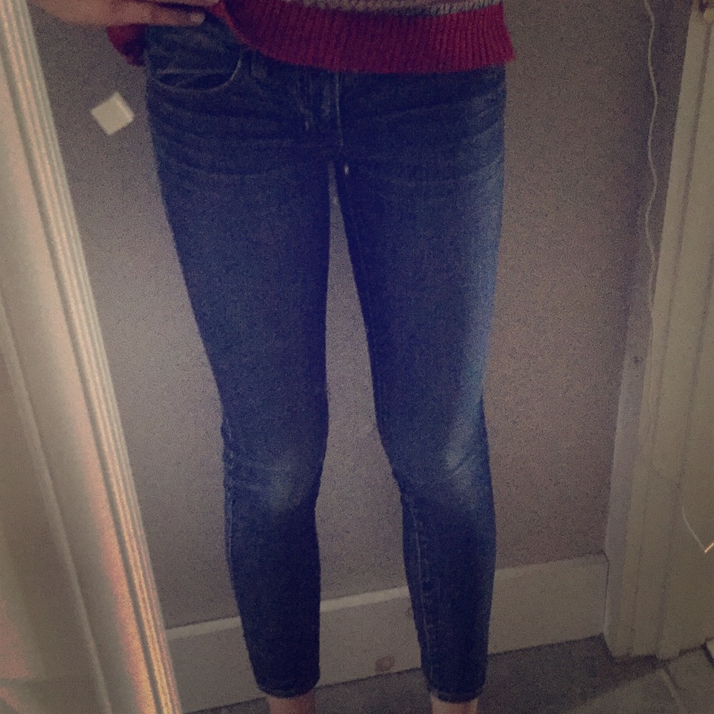 American Eagle skinny jeans